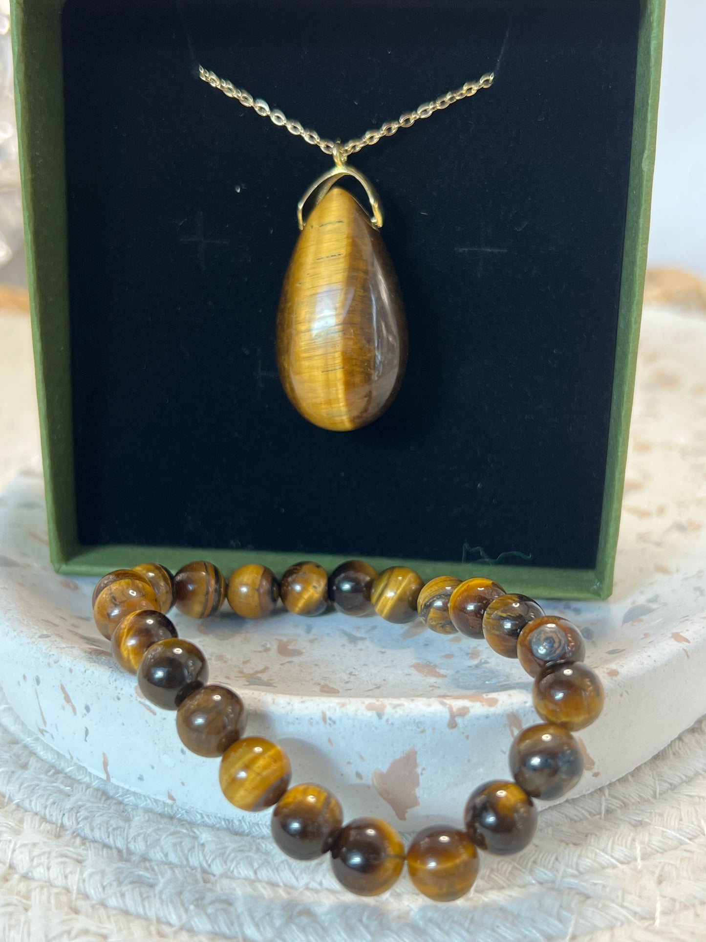 Coffret pendentif et bracelet