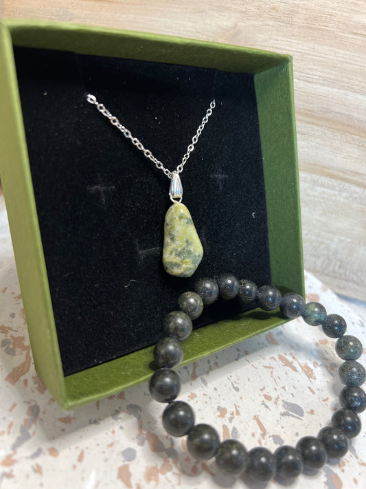 Coffret pendentif et bracelet